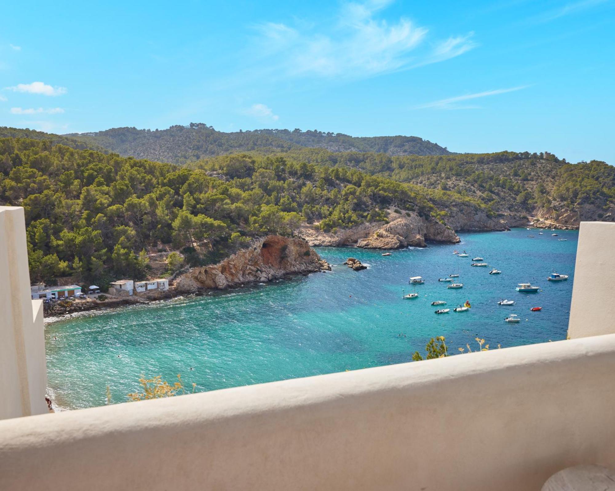 Cala San Miguel Ibiza Resort, Adults Only, Curio Collection By Hilton Port de Sant Miguel Экстерьер фото