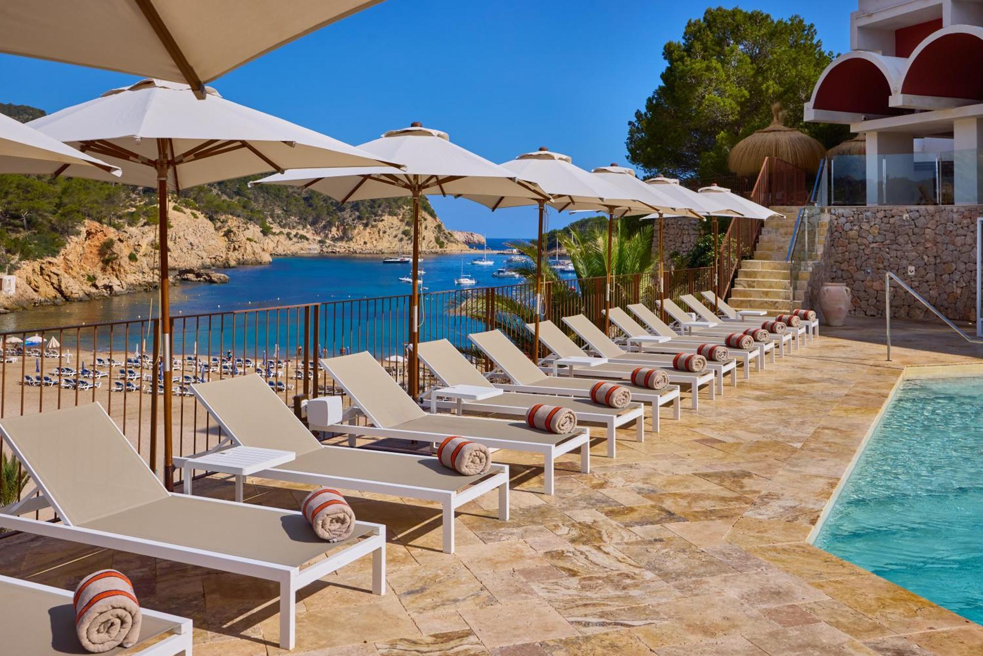 Cala San Miguel Ibiza Resort, Adults Only, Curio Collection By Hilton Port de Sant Miguel Экстерьер фото
