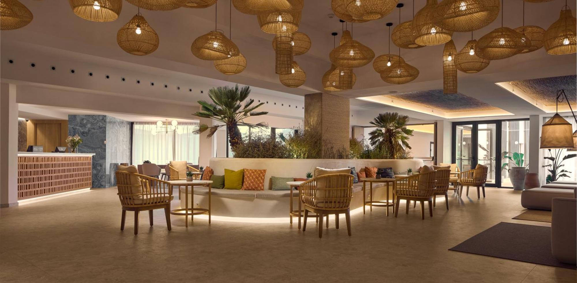 Cala San Miguel Ibiza Resort, Adults Only, Curio Collection By Hilton Port de Sant Miguel Экстерьер фото