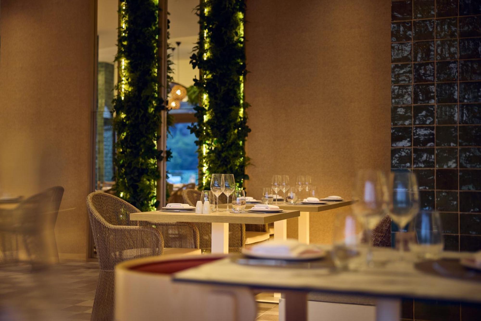 Cala San Miguel Ibiza Resort, Adults Only, Curio Collection By Hilton Port de Sant Miguel Экстерьер фото
